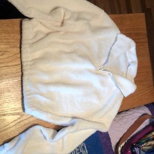 White fuzzy cropped quarter zip